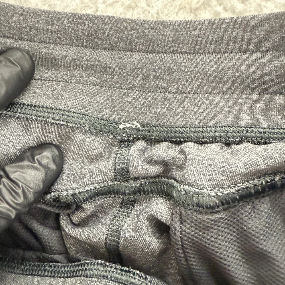 Lululemon Kung Fu Pants Mens Size 30 Gray‎ Pull On Straight Leg Athletic Stretch
